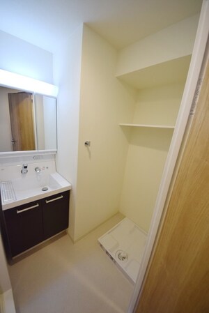 フォンターナ入谷の物件内観写真